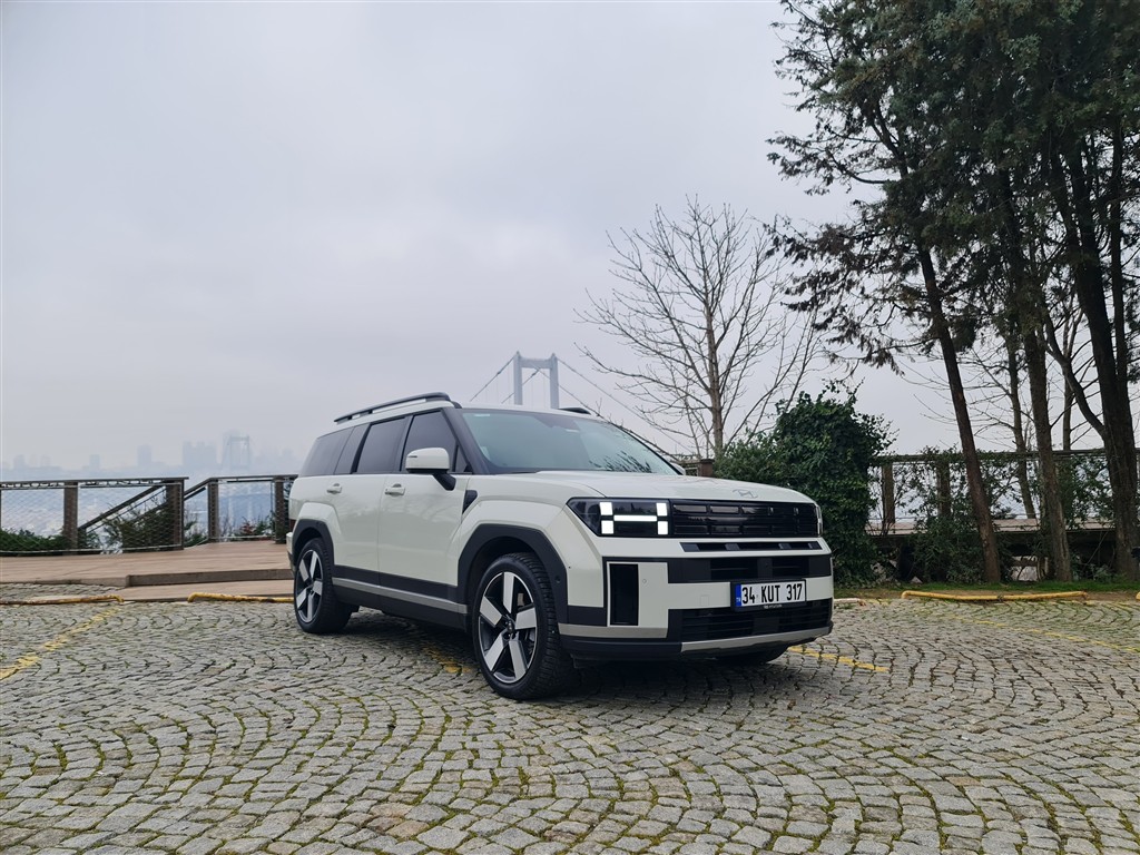 Geniş Ailelere: Hyundai Yeni SANTA FE