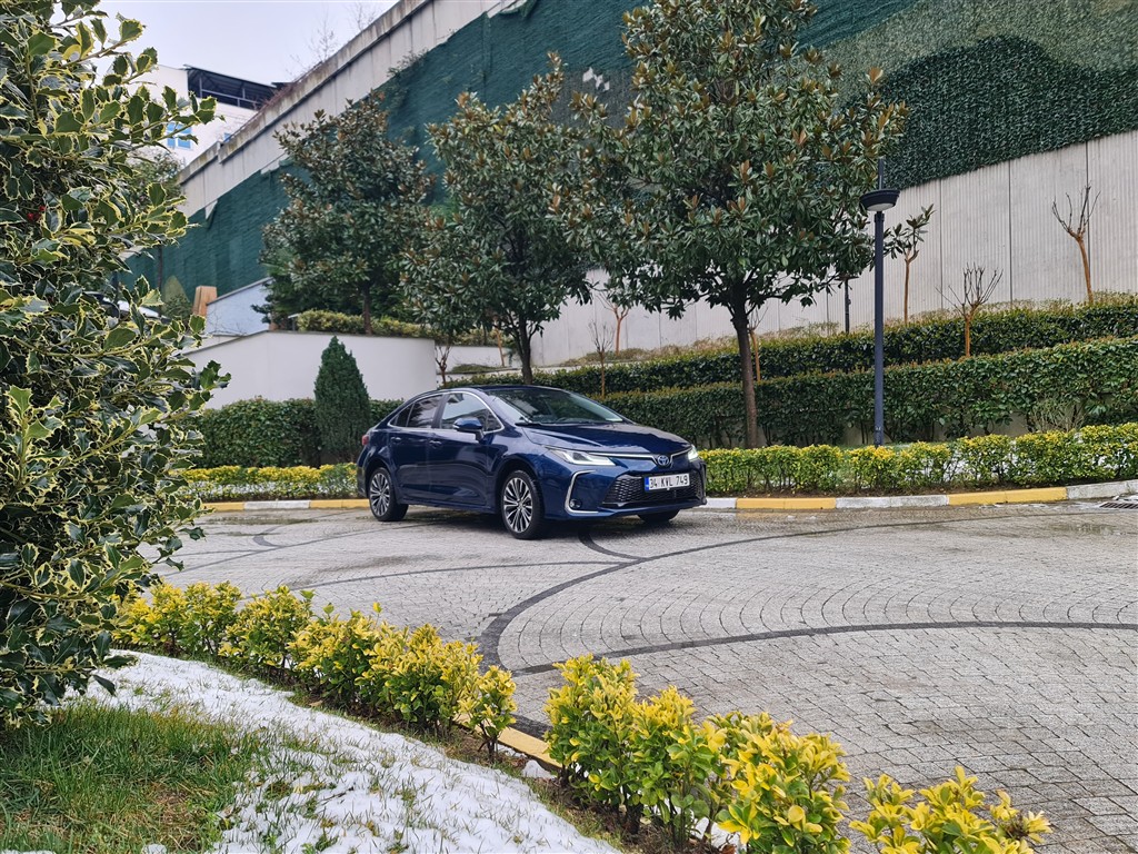 Lider Hala O mu? Yeni Toyota Corolla