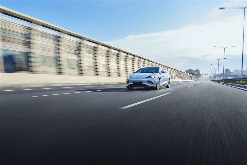 BYD SEAL 160 kW’lık Versiyonuyla Yollara Çıkıyor