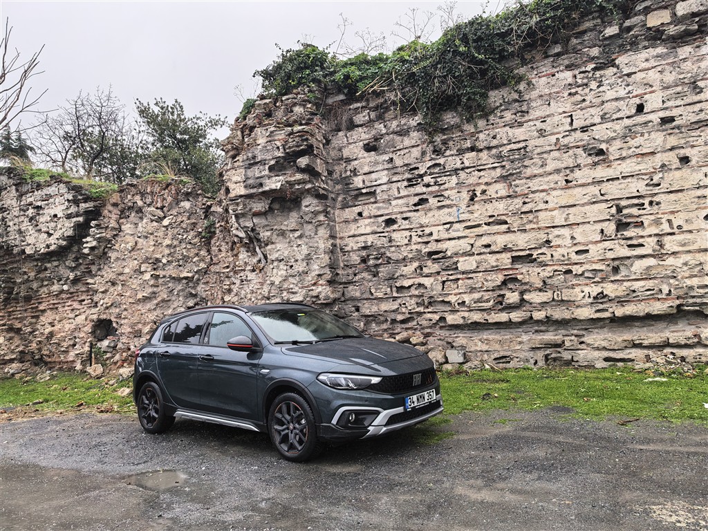 Eğlenmeyi Sevenlere: Fiat Egea Cross Limited 1.6 M.Jet 130 HP DCT GSR Traction+